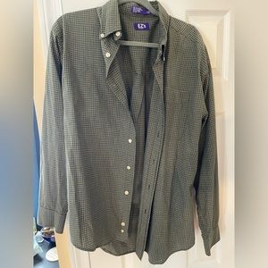 EZ's by Haggar button down shirt